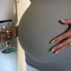 Les risques de l'alcool pendant la grossesse